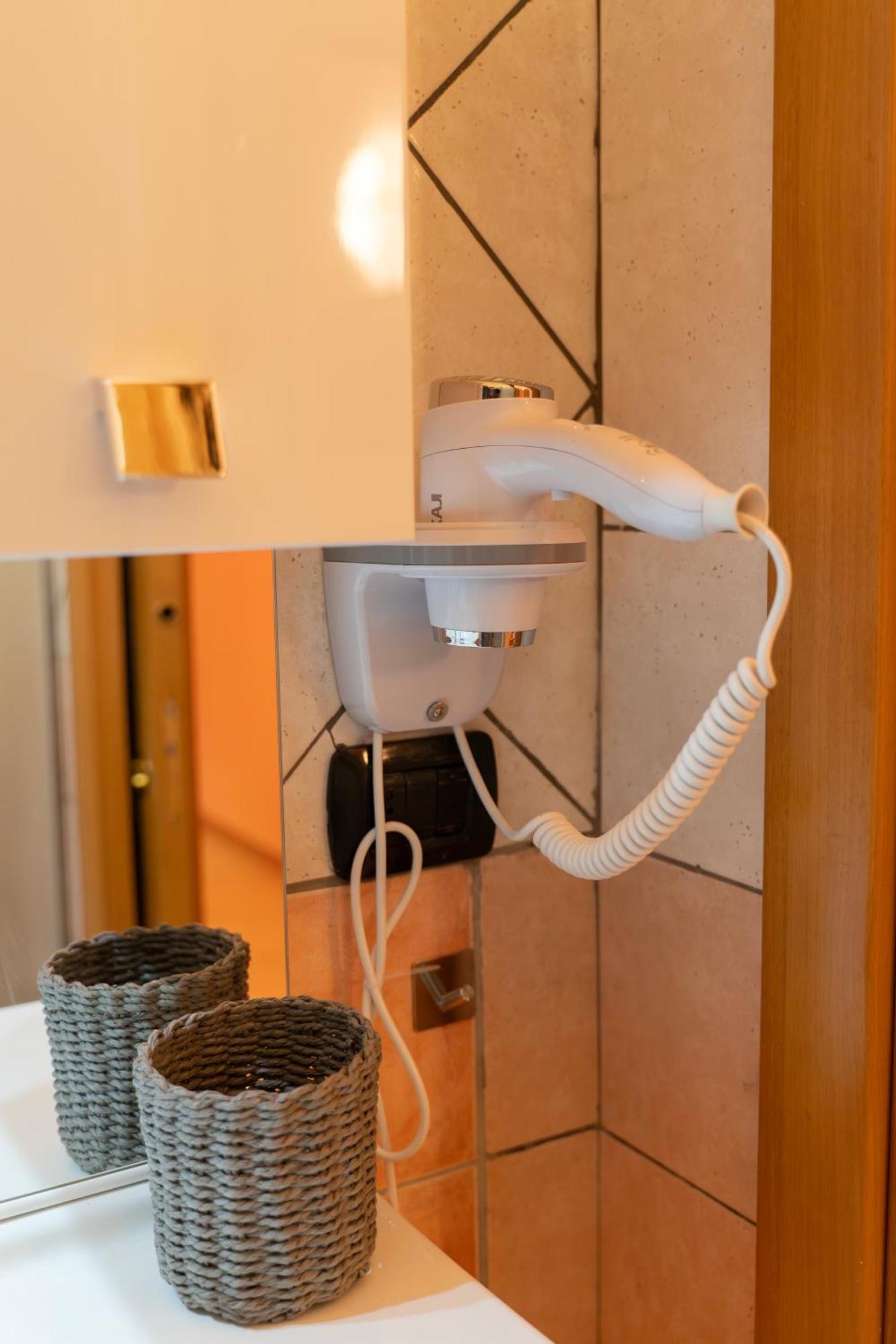 - Medieval Aqueduct - Apartment Salerno